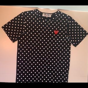 Comme Des Garçons PLAY short sleeve, black tee with white polka dots, heart logo
